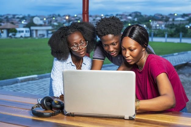 Home untitled design (6)